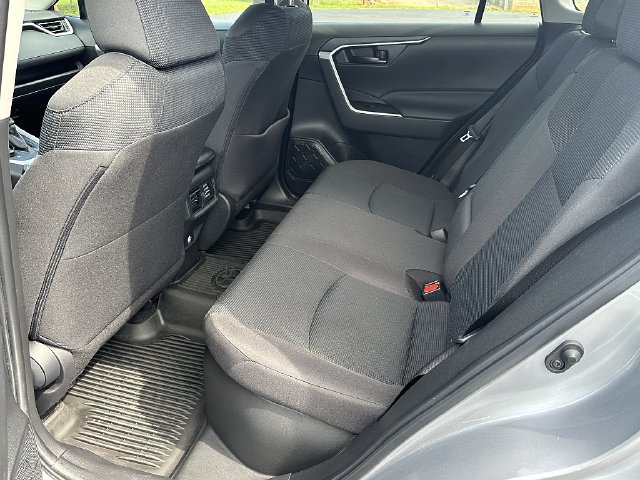 Certified 2024 Toyota RAV4 LE AWD/4WD image 16
