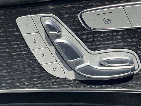 Certified 2022 Mercedes-Benz GLC 300 image 21