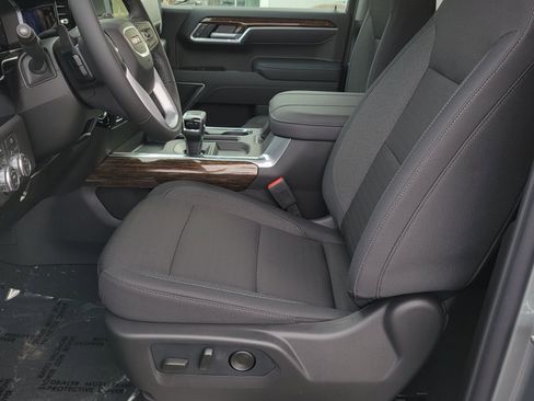 New 2026 GMC Sierra 1500 Elevation w/ Preferred Package image 6