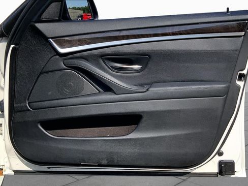 Used 2015 BMW 528i Sedan RWD image 21