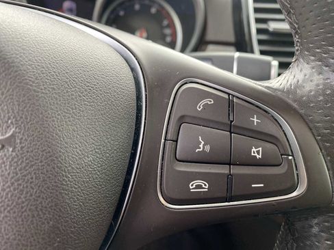 Used 2018 Mercedes-Benz GLE 350 image 19