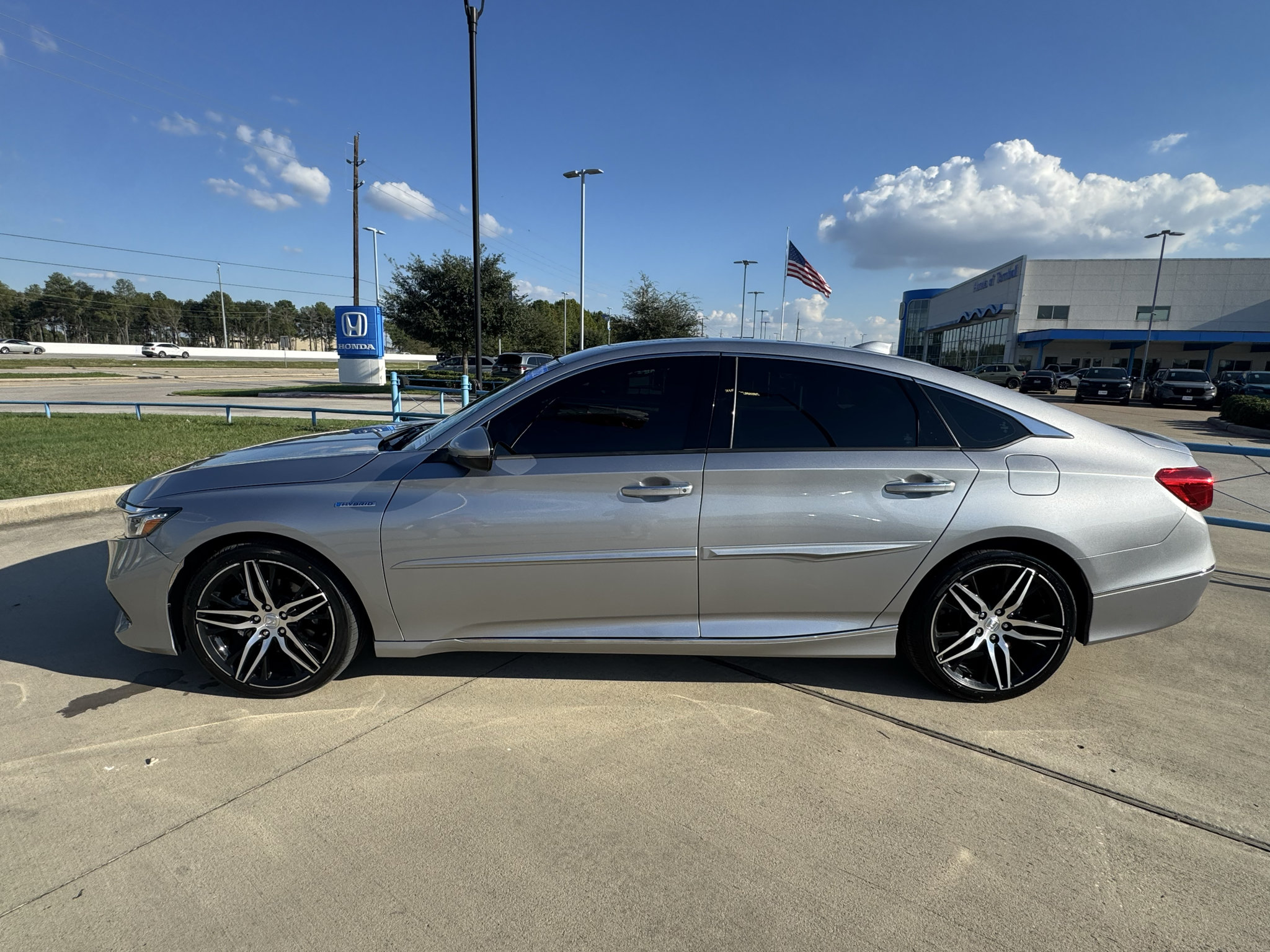 Certified 2021 Honda Accord Touring image 4