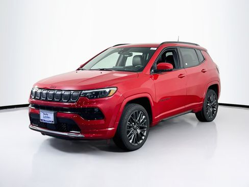 Used 2022 Jeep Compass Limited w/ (RED) Package AWD/4WD image 1