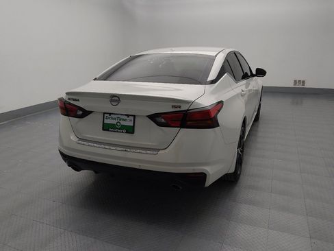 Used 2023 Nissan Altima 2.5 SR w/ SR Premium Package image 7