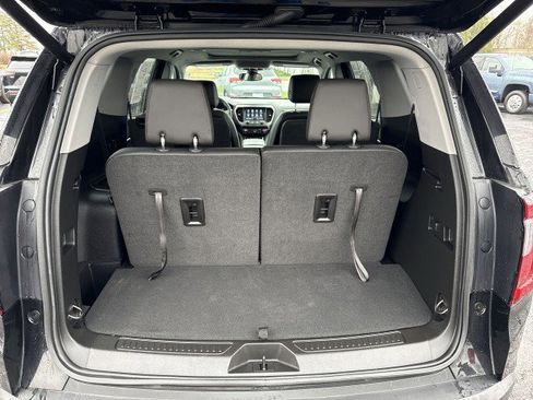 Certified 2023 GMC Acadia AT4 w/ Technology Package image 21