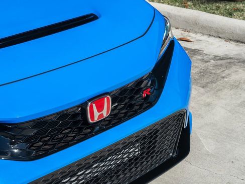 Used 2025 Honda Civic Type R image 12