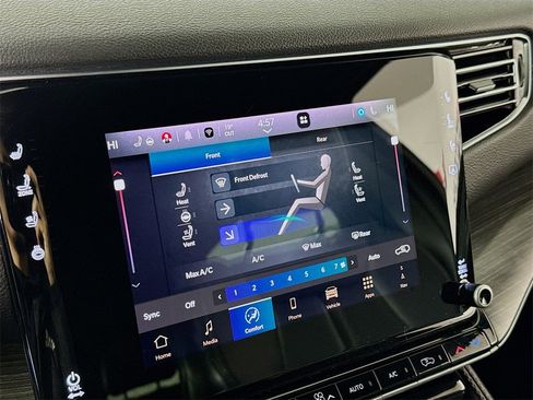 Used 2024 Jeep Wagoneer L Series II image 16