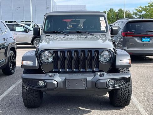 Used 2022 Jeep Wrangler Unlimited Sport AWD/4WD image 2