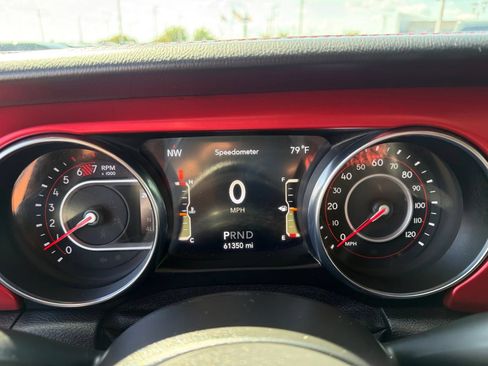 Used 2021 Jeep Wrangler Unlimited Rubicon AWD/4WD image 26