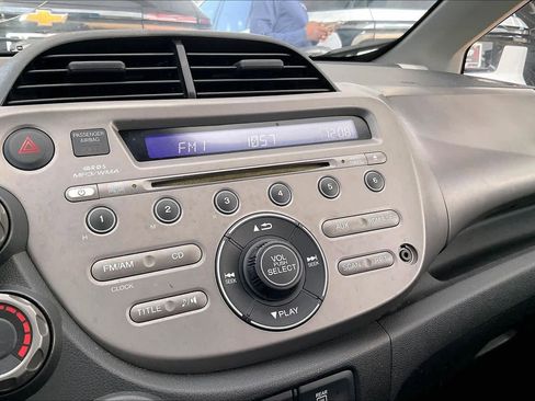 Used 2009 Honda Fit Sport image 29