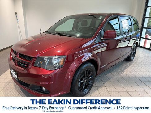 Used 2020 Dodge Grand Caravan GT FWD image 1