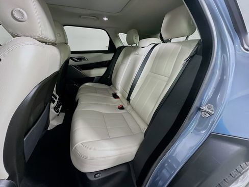 Used 2020 Land Rover Range Rover Velar R-Dynamic S image 25