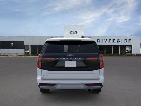 New 2026 Ford Expedition Platinum AWD/4WD image 5