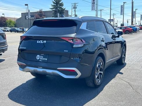 Certified 2023 Kia Sportage EX AWD/4WD image 5