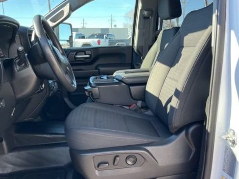 Used 2024 GMC Sierra 3500 Pro w/ 1SA Pro Safety Plus Package AWD/4WD image 26