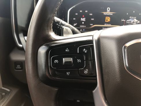 Used 2022 GMC Sierra 1500 SLT AWD/4WD image 30