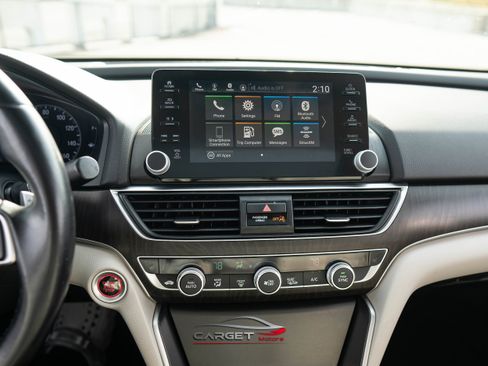 Used 2018 Honda Accord EX-L image 31