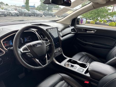 Used 2021 Ford Edge SEL w/ Convenience Package AWD/4WD image 11