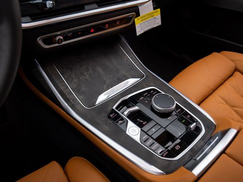 New 2026 BMW X7 xDrive40i image 12