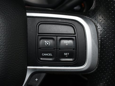 Used 2022 RAM 2500 Big Horn AWD/4WD image 30