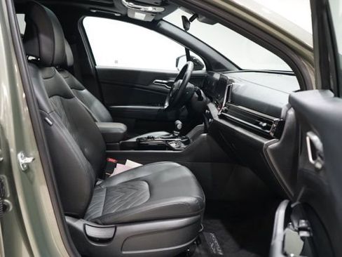 Used 2025 Kia Sportage X-Line w/ Premium Package image 36