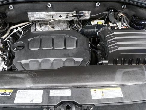 Certified 2025 Volkswagen Atlas SE w/ Panoramic Sunroof Package image 30