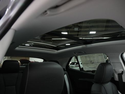 New 2025 Buick Envision Sport Touring image 19