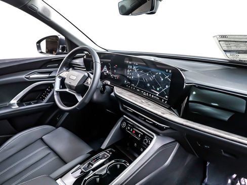 New 2025 Audi Q5 Premium Plus image 5