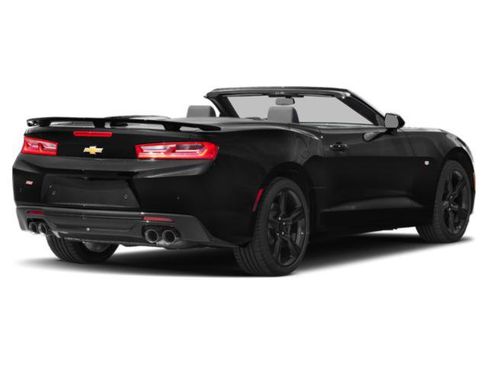 Used 2018 Chevrolet Camaro SS RWD image 3