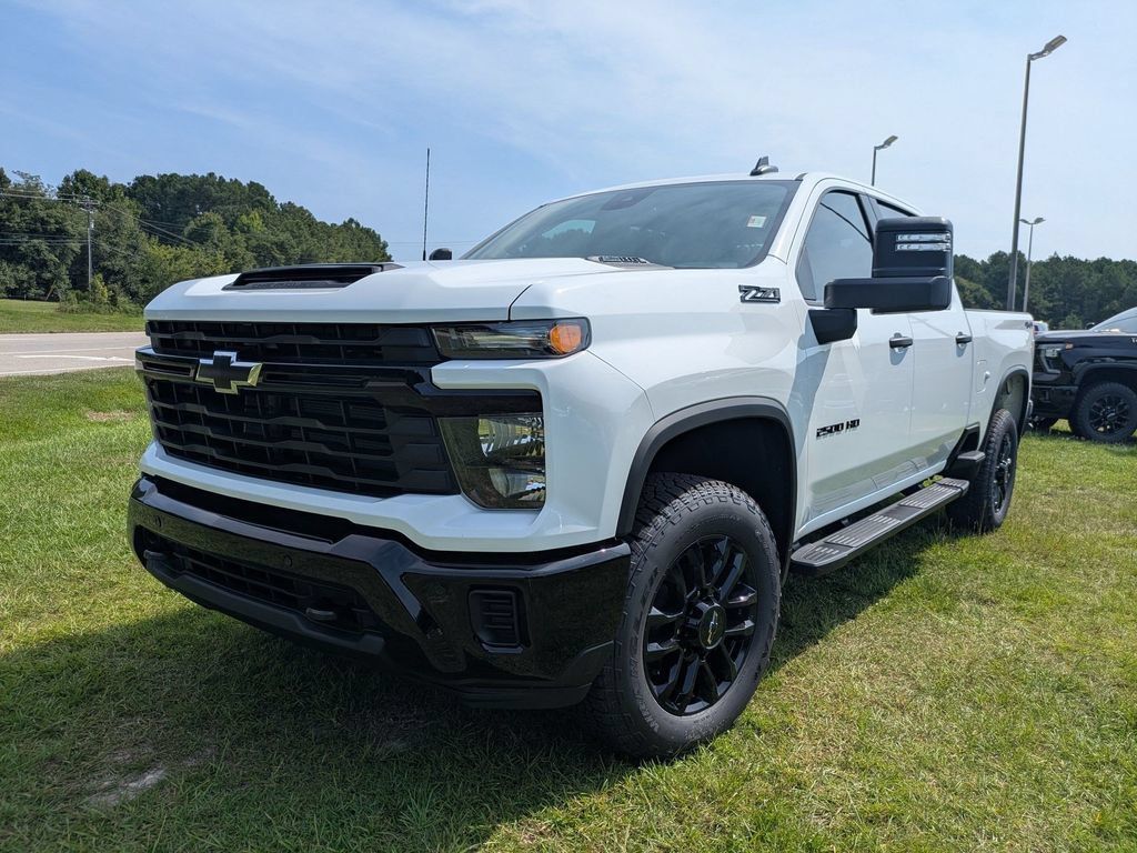 New 2026 Chevrolet Silverado 2500 Custom w/ Custom Value Package AWD/4WD image 5