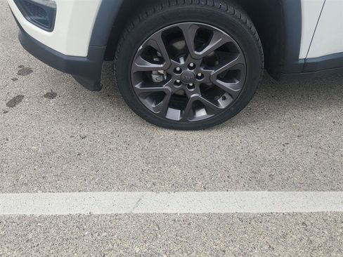 Used 2019 Jeep Compass High Altitude AWD/4WD image 10