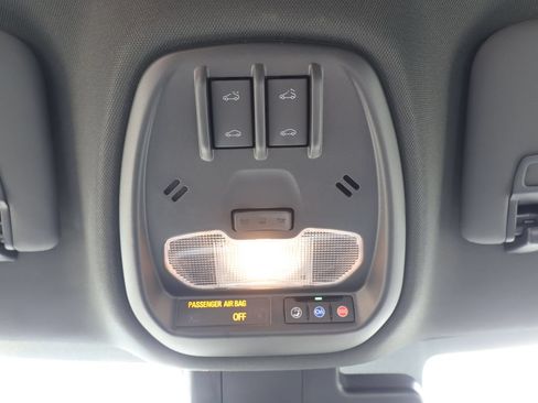 New 2026 Chevrolet Trax RS w/ Sunroof Package FWD image 26