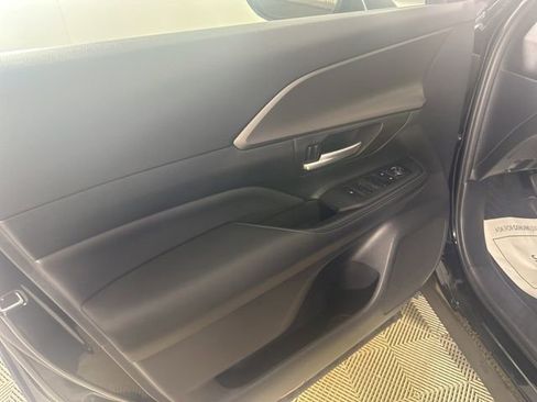 Used 2024 Toyota Grand Highlander AWD image 6