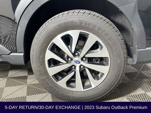 Used 2023 Subaru Outback Premium AWD/4WD image 35