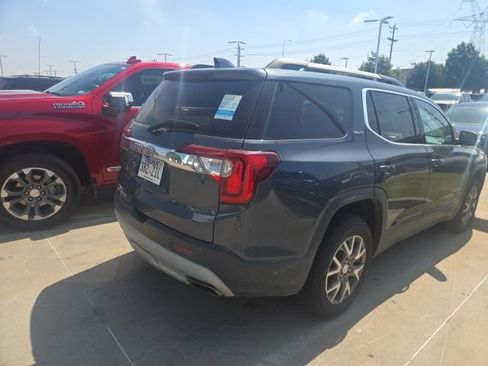 Used 2020 GMC Acadia SLT FWD image 4