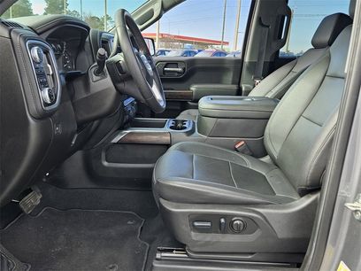 Certified 2022 GMC Sierra 1500 SLT w/ SLT Convenience Package