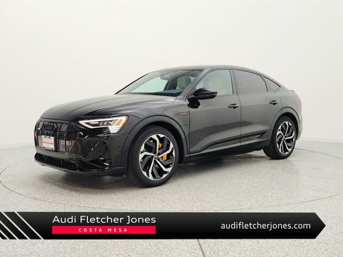 Used 2023 Audi e-tron Premium Plus w/ Premium Plus Package AWD/4WD image 1