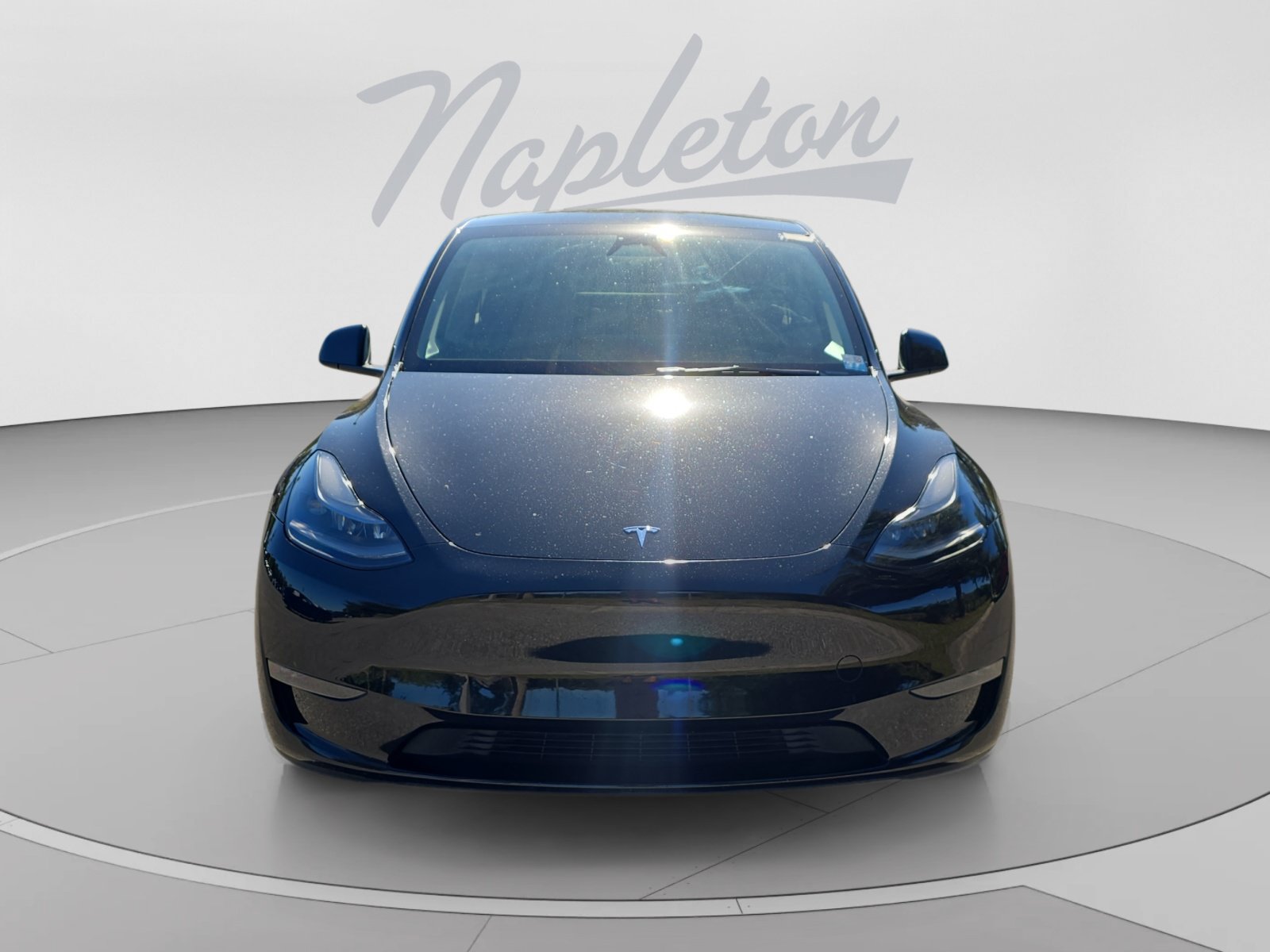 Used 2024 Tesla Model Y Long Range AWD/4WD image 9