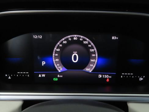 New 2026 Volkswagen Taos SE FWD image 12