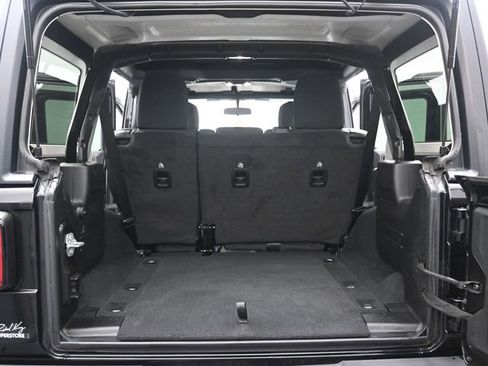 Used 2022 Jeep Wrangler Unlimited Sport image 20