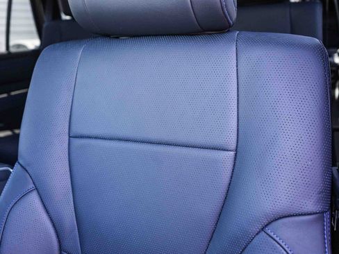 New 2026 Toyota Sequoia Platinum AWD/4WD image 29