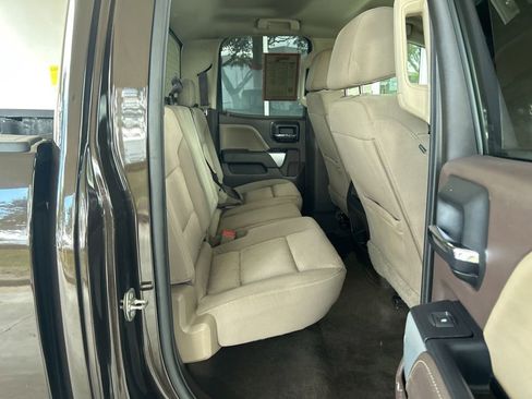 Used 2018 Chevrolet Silverado 1500 LT w/ All Star Edition image 25