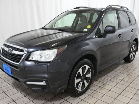 Used 2018 Subaru Forester 2.5i Premium w/ All-Weather Package image 16