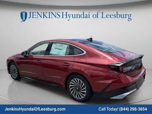 New 2026 Hyundai Sonata SEL FWD image 7