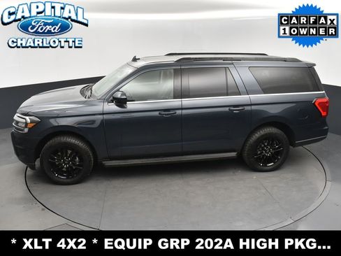 Used 2024 Ford Expedition Max XLT image 28