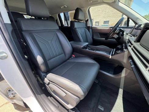 Used 2025 Hyundai Santa Fe SEL FWD image 34