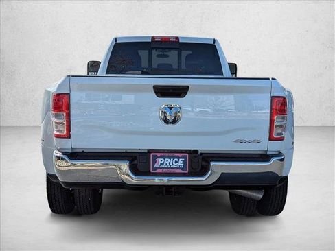 Used 2024 RAM 3500 Tradesman w/ Chrome Appearance Group image 6