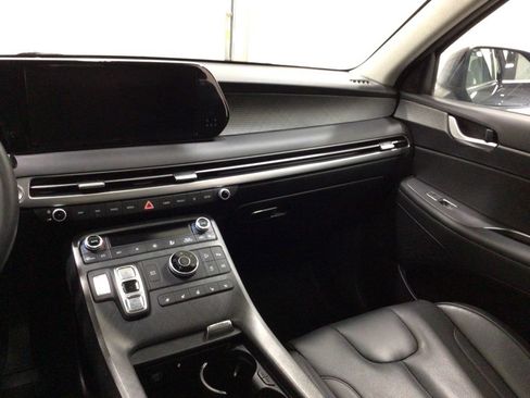 Used 2023 Hyundai Palisade Limited AWD/4WD image 37