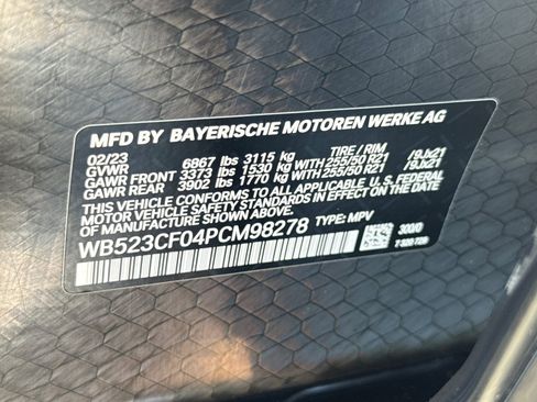 Used 2023 BMW iX xDrive50 w/ Sport Package AWD/4WD image 42