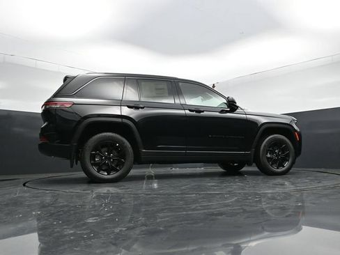 New 2026 Jeep Grand Cherokee Altitude AWD/4WD image 62